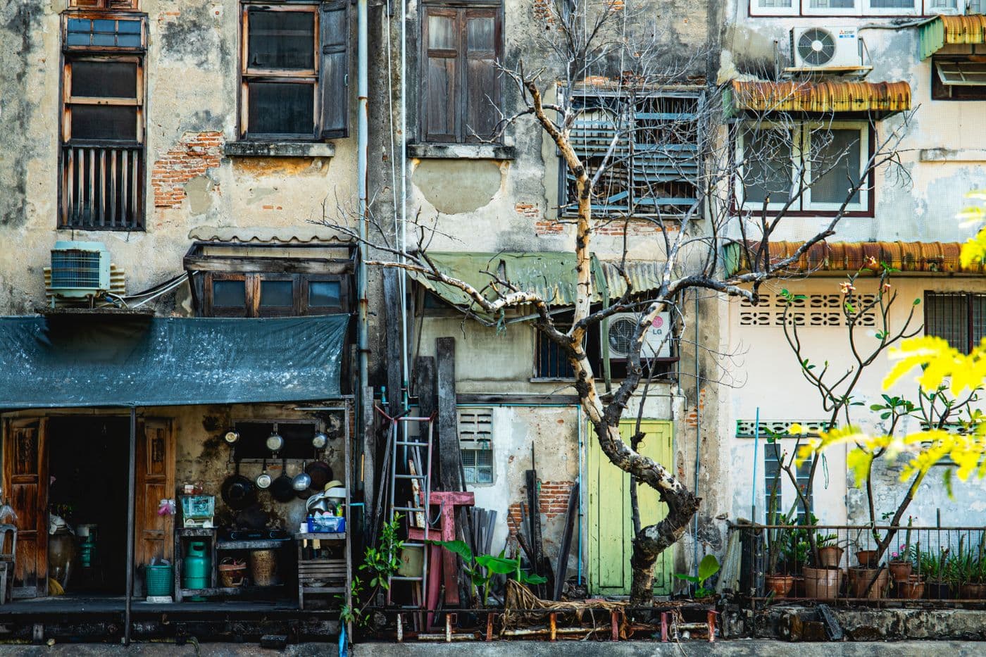 Heritage facade in Talad Noi